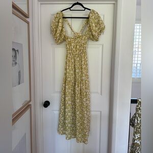 Astr the label flora tie back dress with puff sleeves